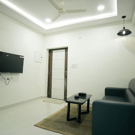 Hotel Euphoria Airport Zone Hyderabad Exteriör bild