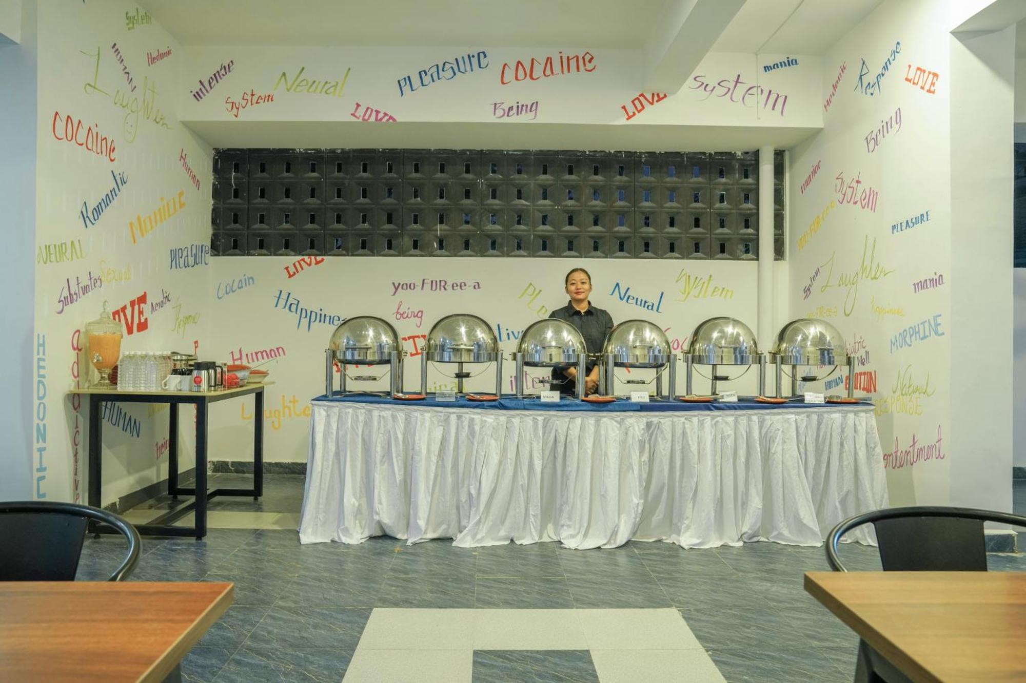 Hotel Euphoria Airport Zone Hyderabad Exteriör bild